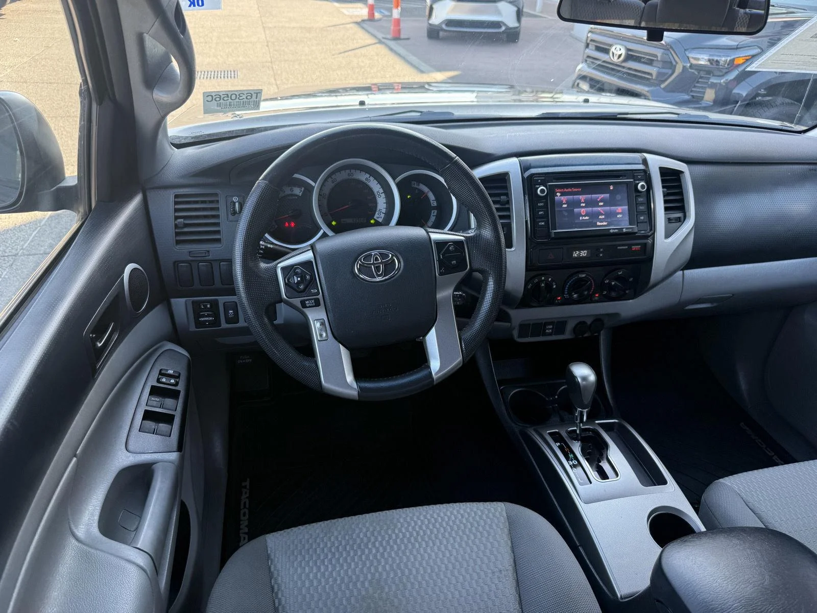 Used 2014 Pyrite Mica Toyota PreRunner image 16