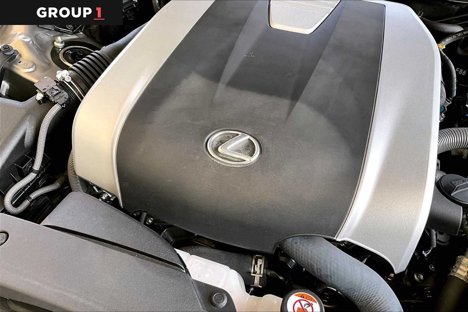 Used 2023 Atomic Silver Lexus F SPORT image 31