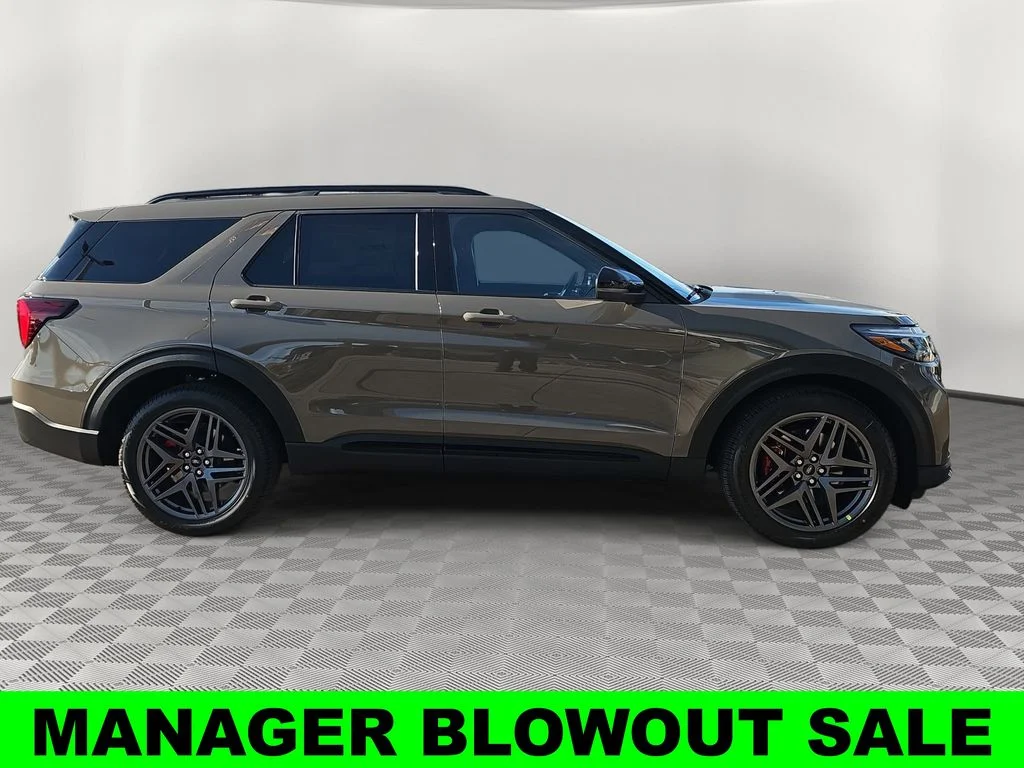 New 2026 Marsh Gray Ford ST image 2