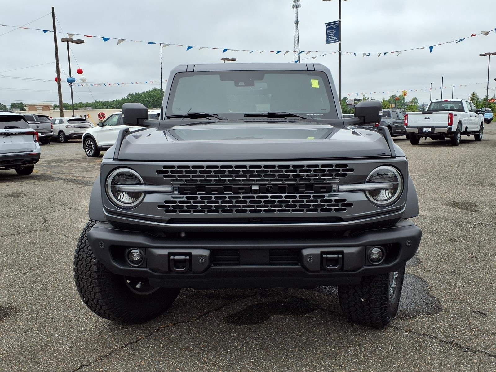 Certified Used 2025 Carbonized Gray Metallic Ford Badlands image 8