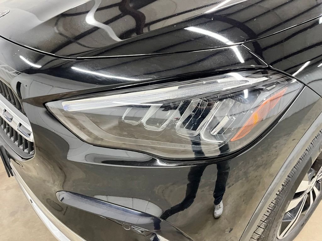 Certified Used 2024 Black Mercedes-Benz GLA 250 image 13