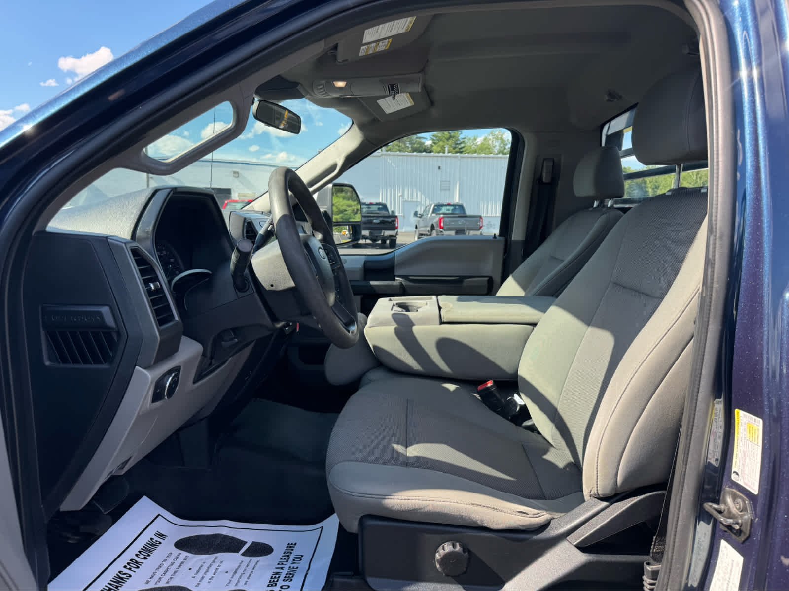 Used 2020 Blue Jeans Metallic Ford XL image 10