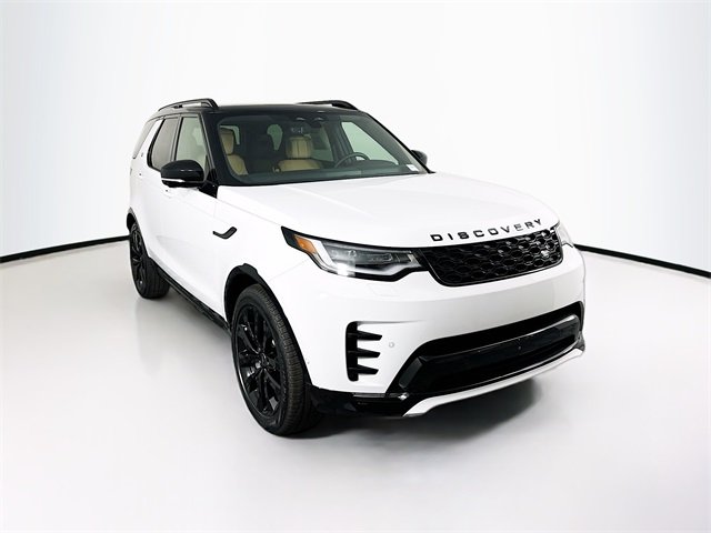 2026 Land Rover Discovery SE photo 3