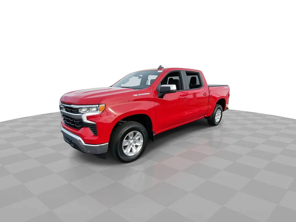 Used 2024 RED Chevrolet LT image 5