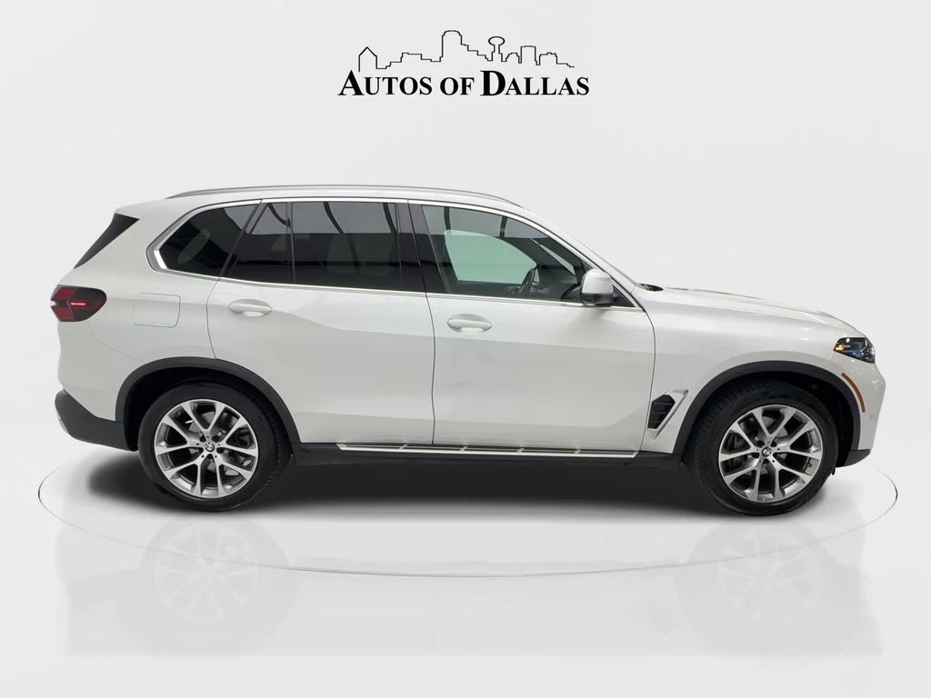 Used 2024 White BMW sDrive40i X LINE,NAV,CAM,PANO,CLMT STS,HEADS UP image 7