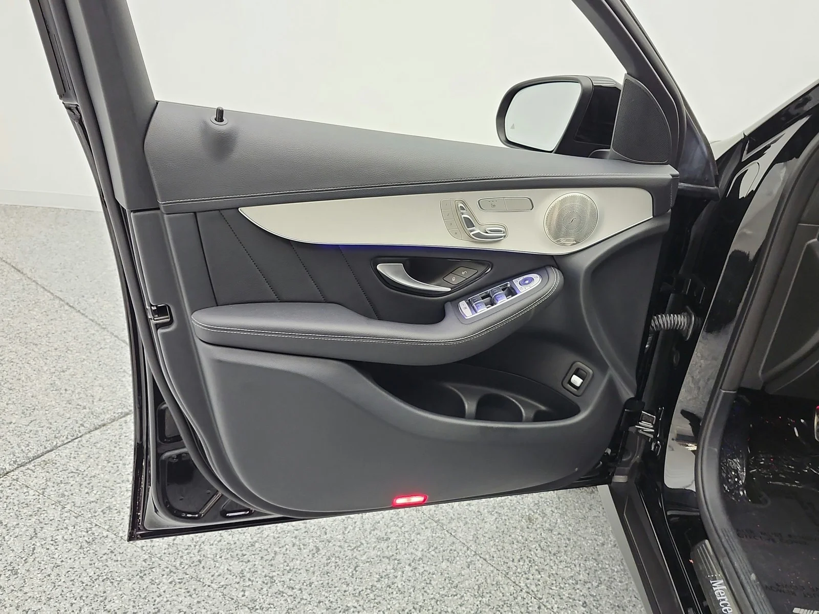 Used 2023 Black Mercedes-Benz GLC 300 4MATIC® Coupe image 15