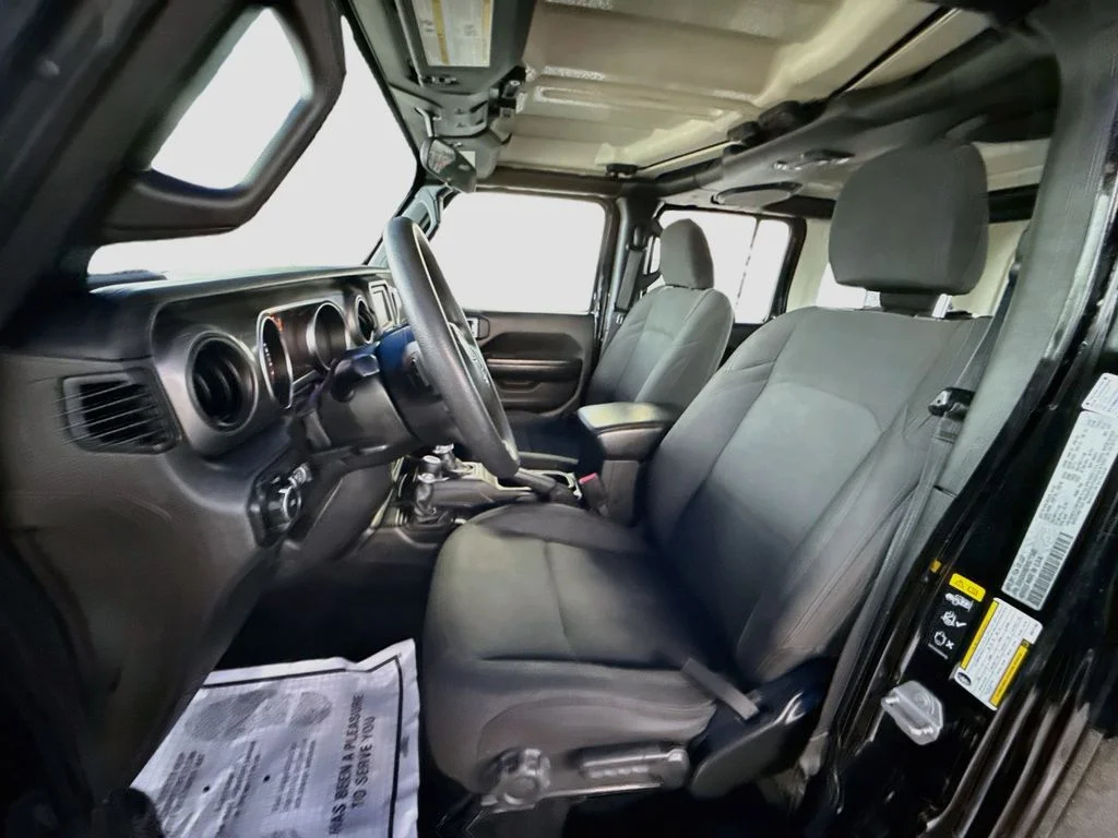 Used 2021 Black Jeep Unlimited Sport image 23