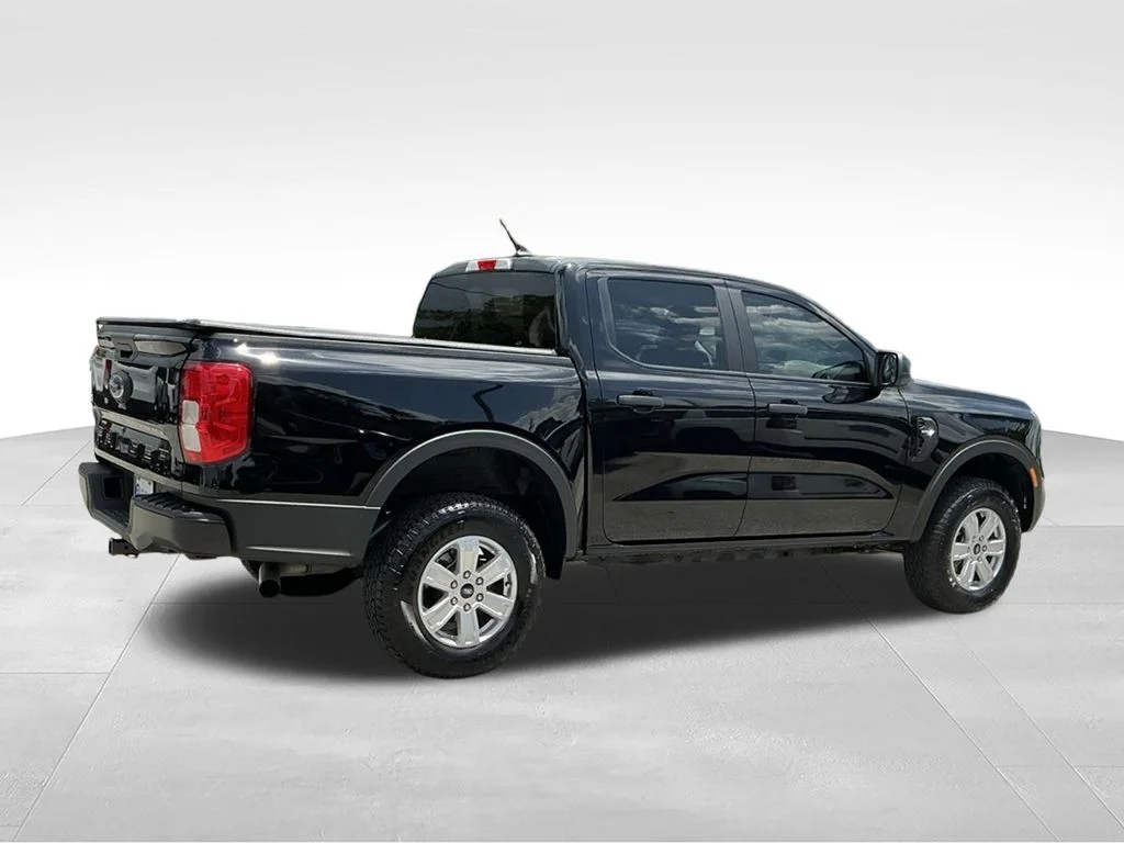 Used 2025 Black Ford XL image 18