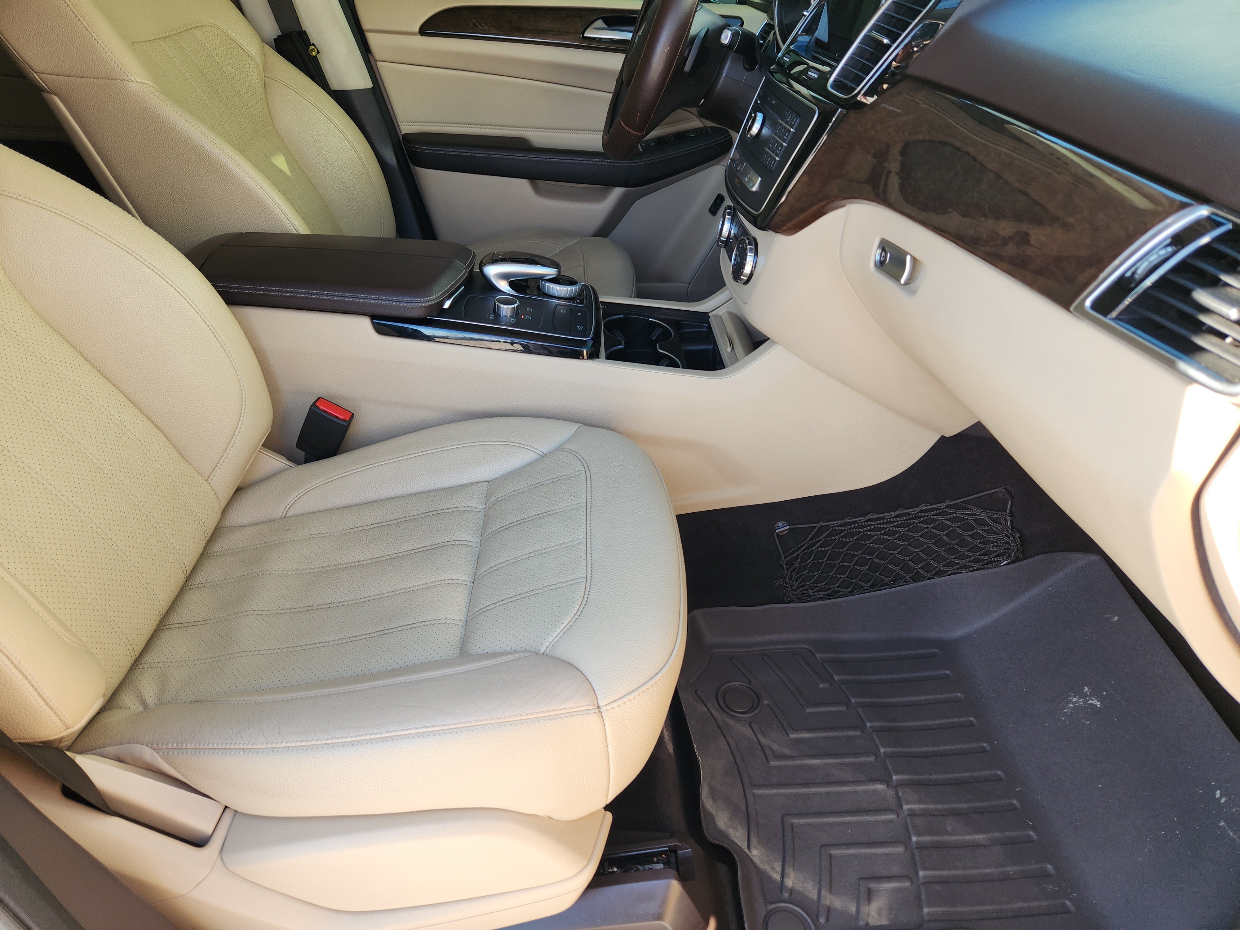 Used 2017 Lunar Blue Metallic Mercedes-Benz GLE 350 image 15
