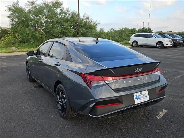 New 2026 Ecotronic Gray Hyundai SEL Sport image 3