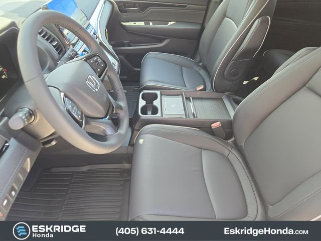 New 2026 Solar Silver Metallic Honda Touring image 10