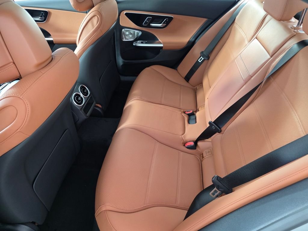 New 2026 MANUFAKTUR Alpine Grey Mercedes-Benz C 300 image 11
