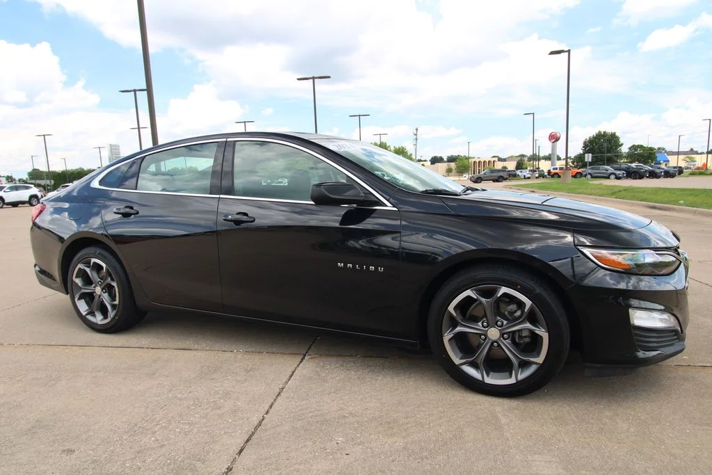 Used 2024 Mosaic Black Metallic Chevrolet LT image 3