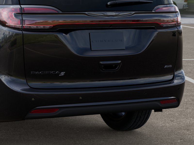 New 2026 Diamond Black Crystal Pearl-Coat Exterior Paint Chrysler Select image 39