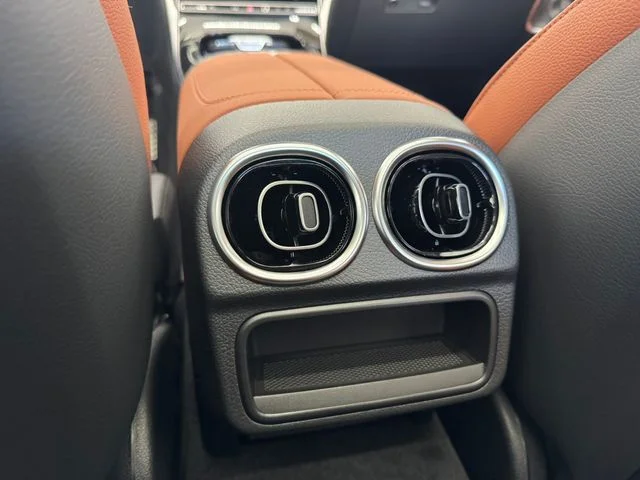New 2026  Mercedes-Benz C 300 image 42