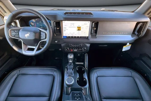 New 2025 Desert Sand Ford Badlands® image 5