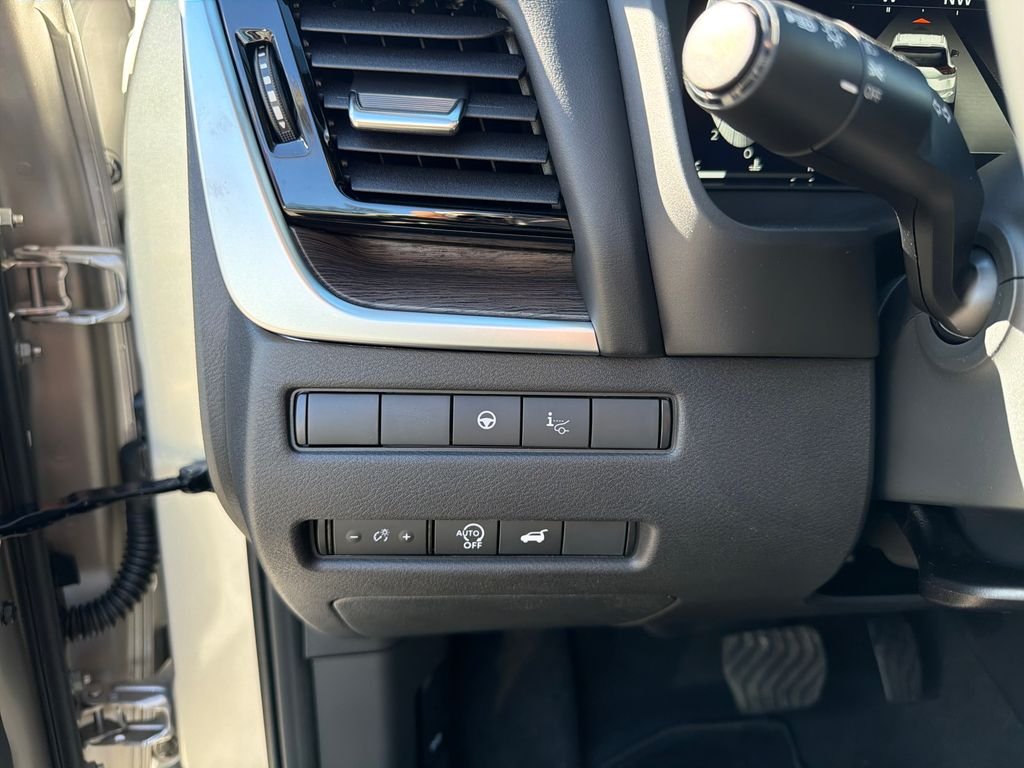 New 2026 Nissan Rogue Platinum 4D Sport Utility