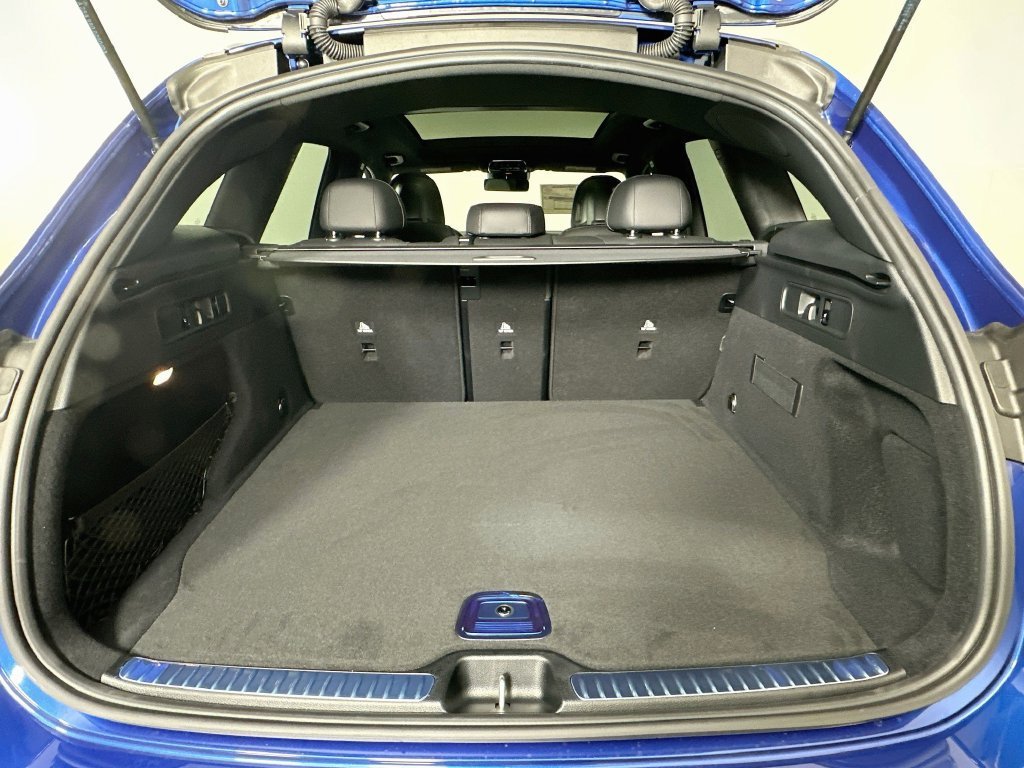 New 2027 Starling Blue Metallic Mercedes-Benz GLC 300 image 59