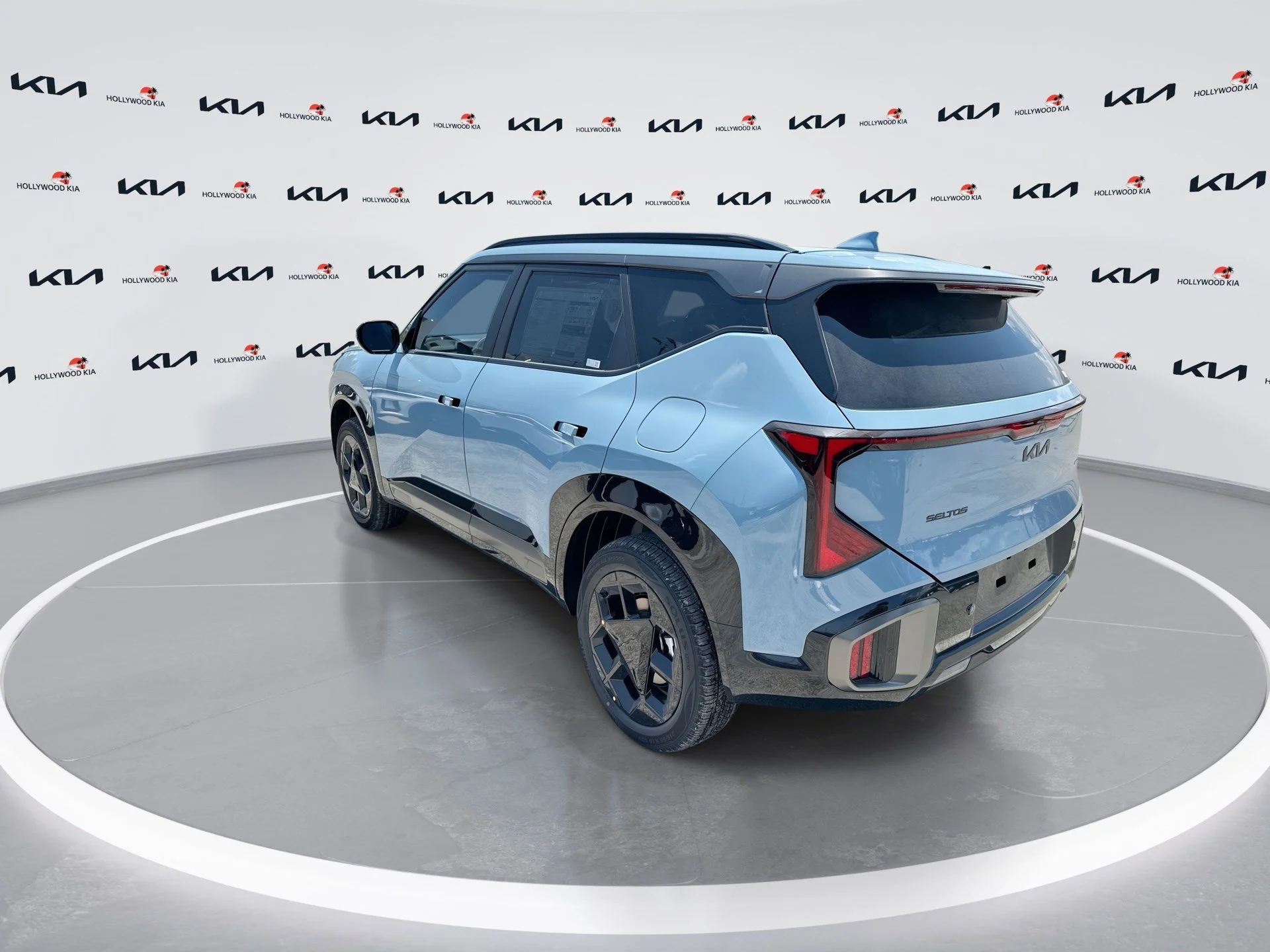 New 2027 Frost Blue Kia X-Line S image 6