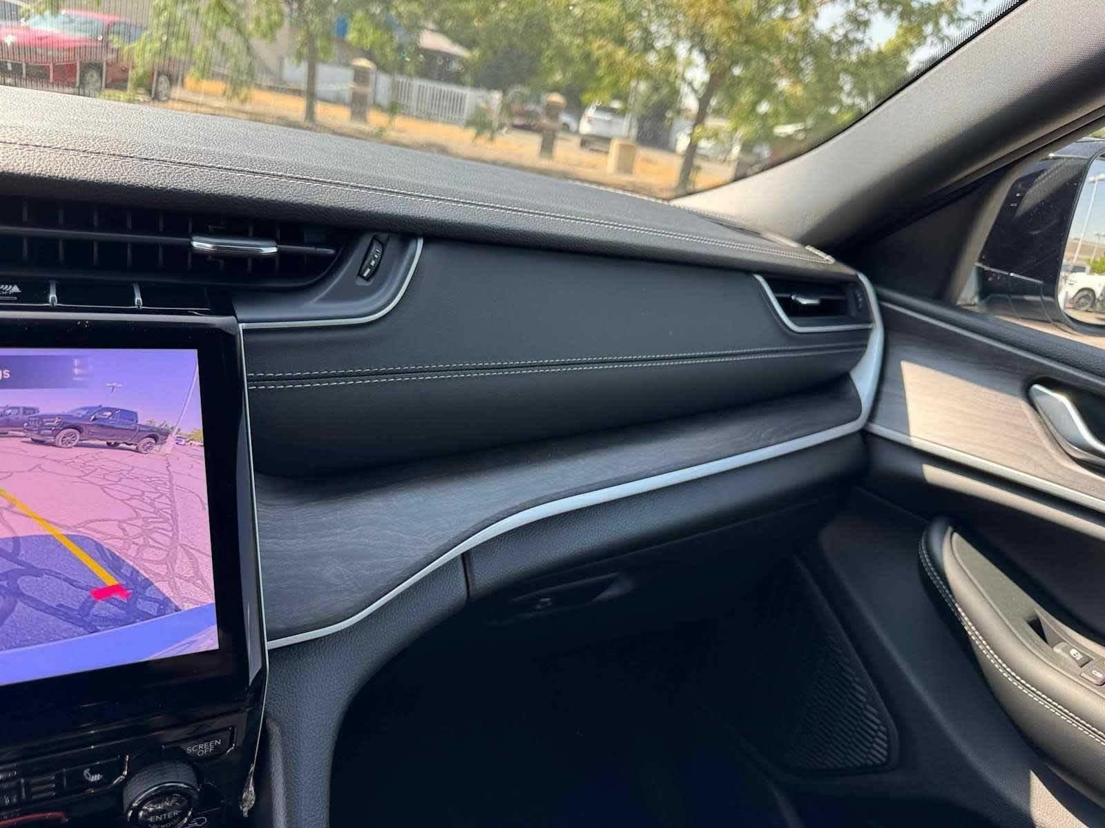 2025 Jeep Grand Cherokee L Limited - Photo 18