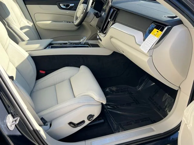 New 2026 Denim Blue Volvo Ultra image 28
