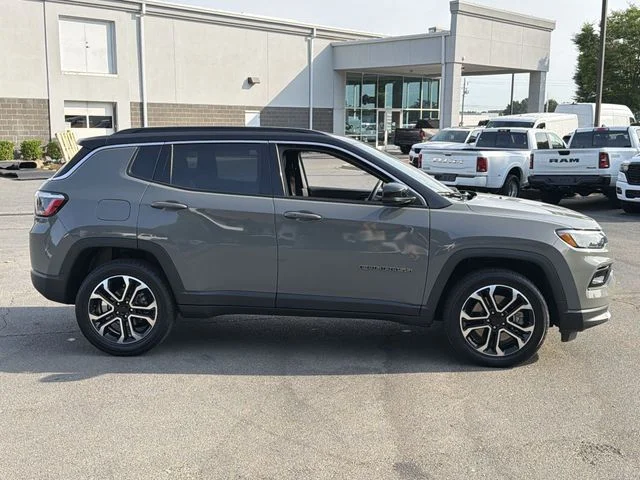 Used 2024 Gray Jeep Limited image 13