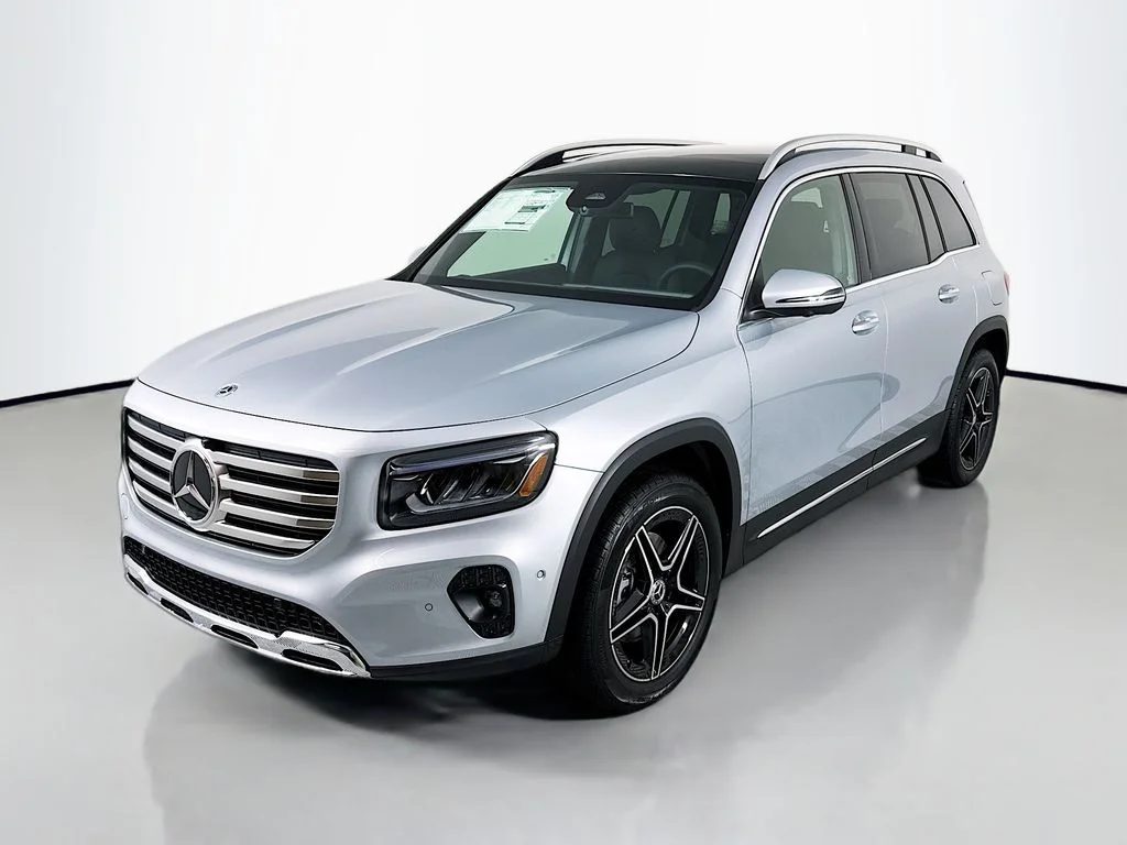 2026 Mercedes-Benz GLB GLB 250 4MATIC's photo