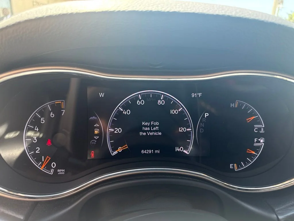 Used 2016 Gray Jeep Limited image 28