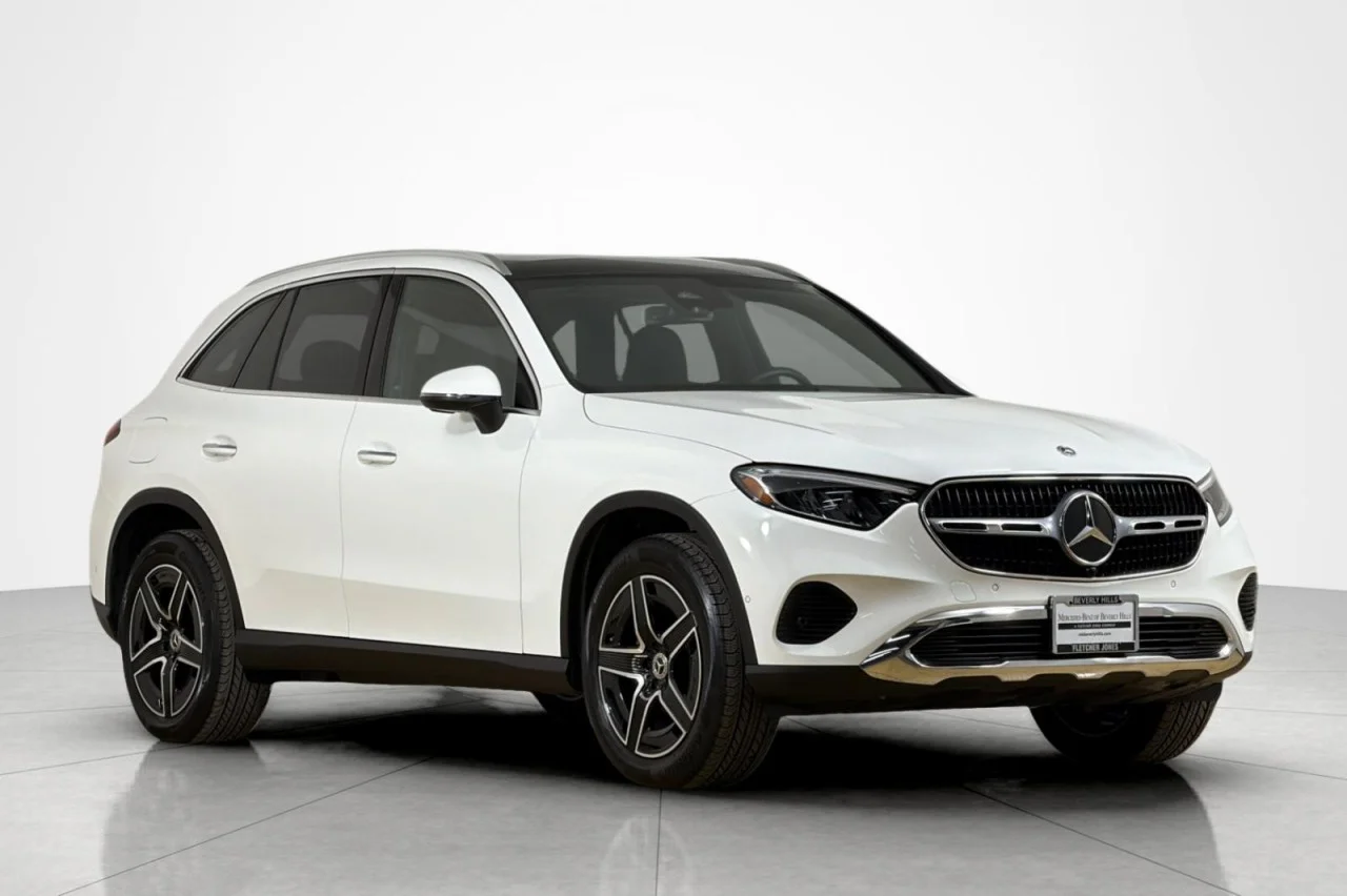 Used 2026 Polar White Mercedes-Benz GLC 300 image 7