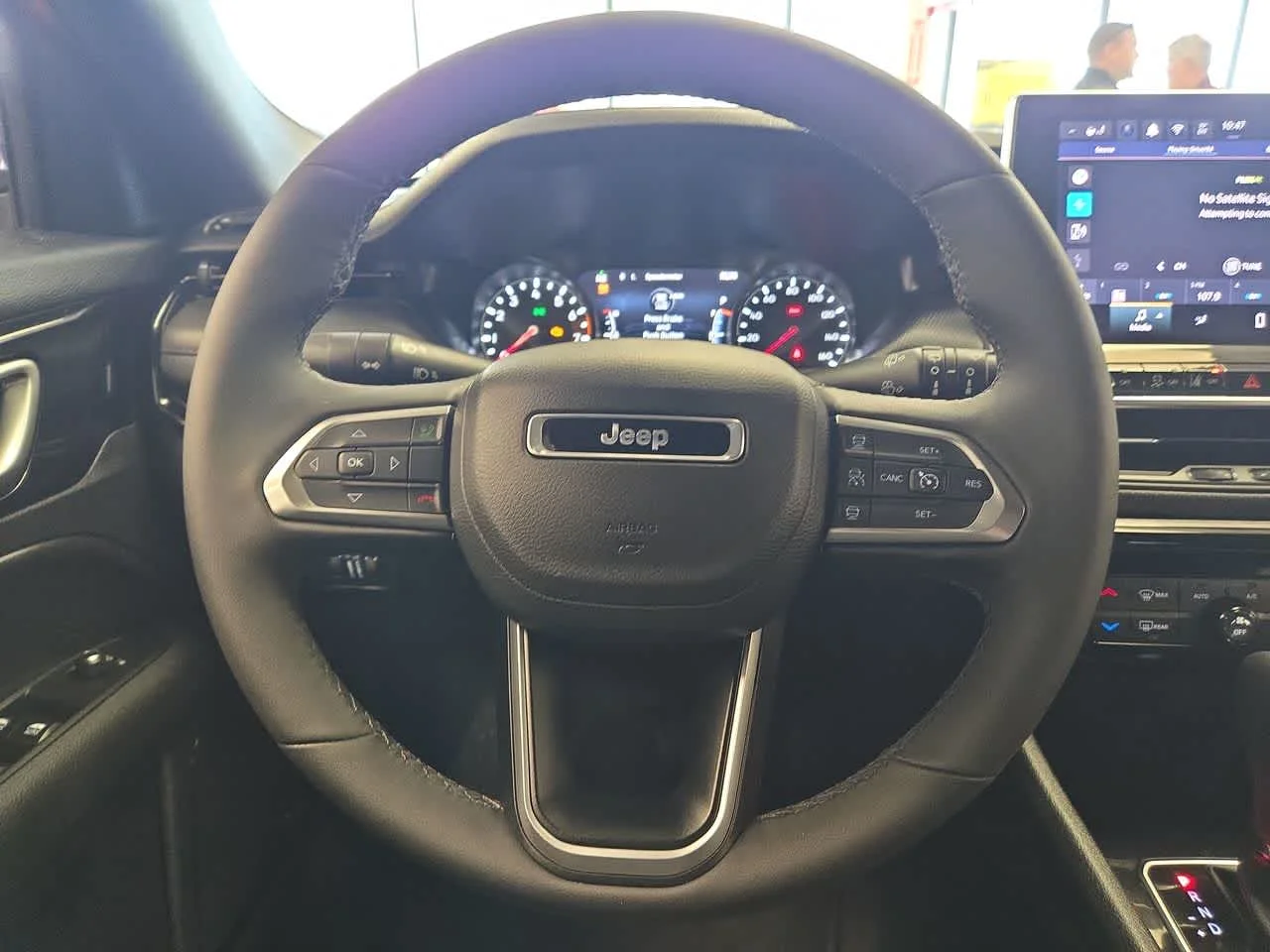 Used 2026 Joose Jeep Limited Altitude image 17