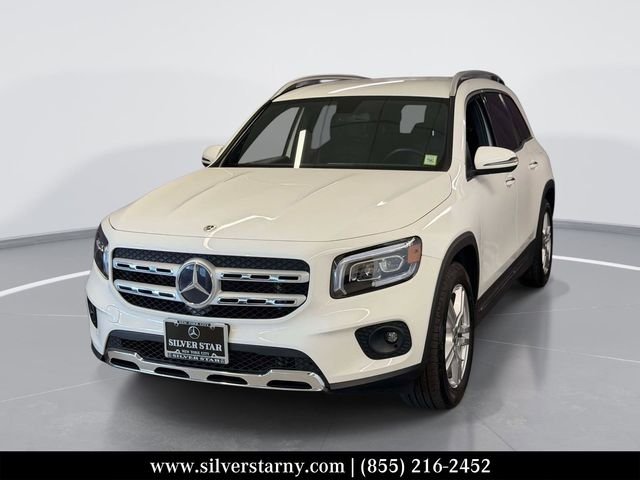 2022 Mercedes-Benz GLB GLB 250 4MATIC's photo