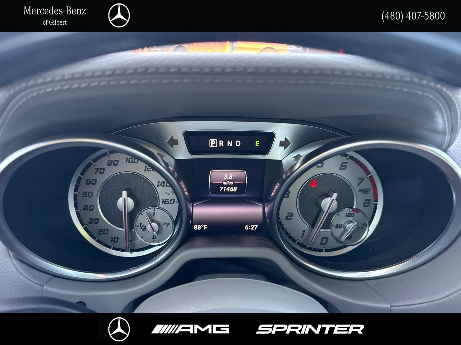 Used 2015  Mercedes-Benz SL 400 Roadster image 8