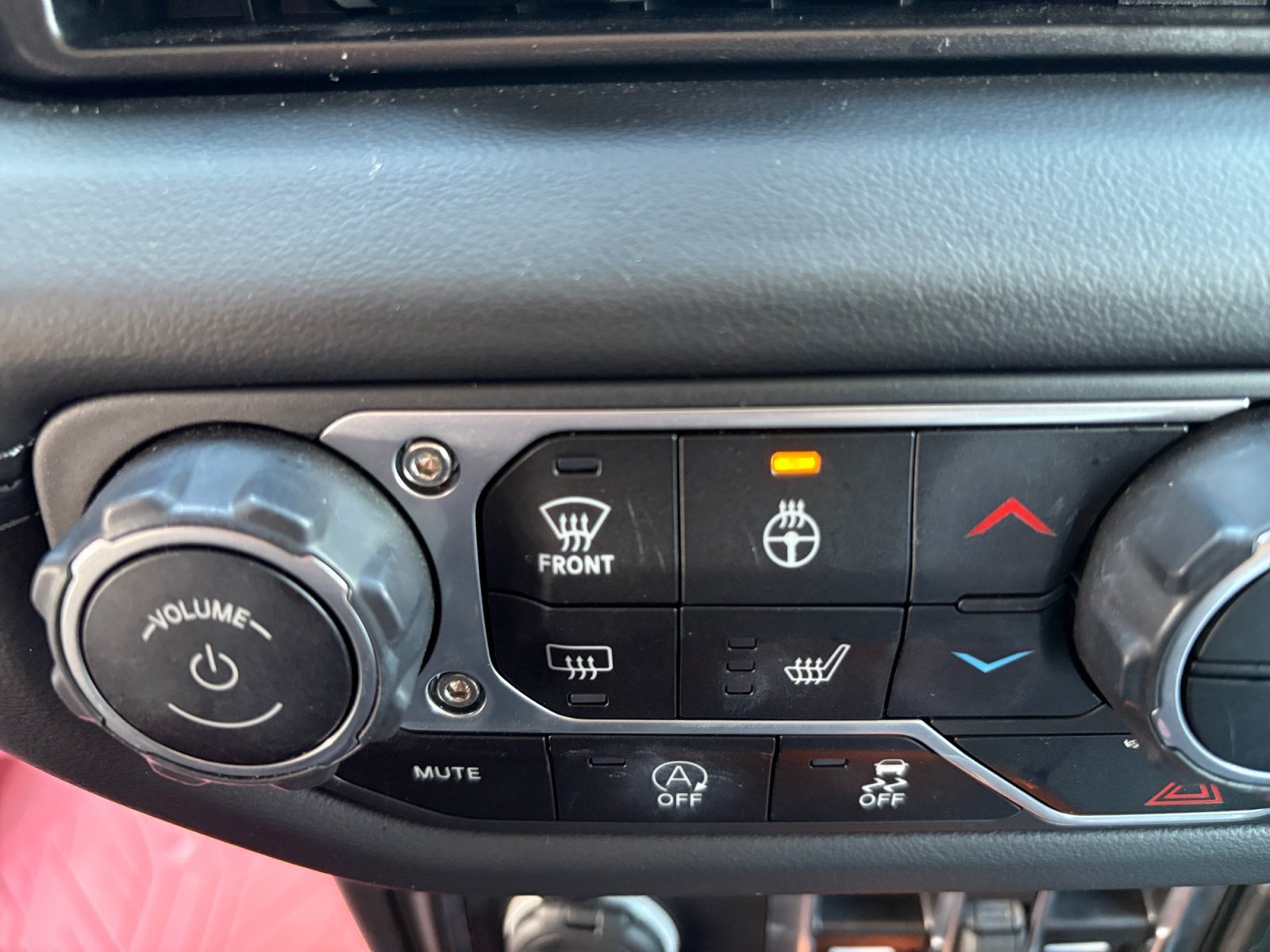 Used 2025 Black Clearcoat Jeep Texas Trail image 23