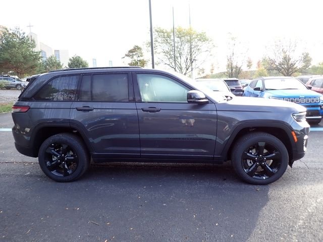 2025 Jeep Grand Cherokee Altitude - Photo 7