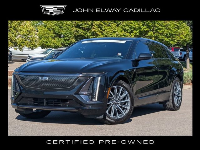 2024 Cadillac LYRIQ Sport 2