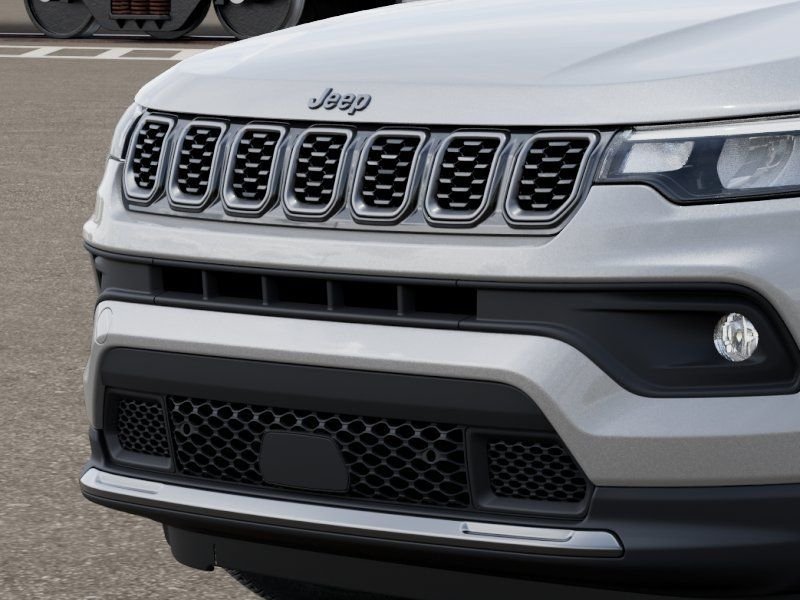 New 2026 Silver Zynith Metallic Clear-Coat Exterior Paint Jeep Latitude image 11