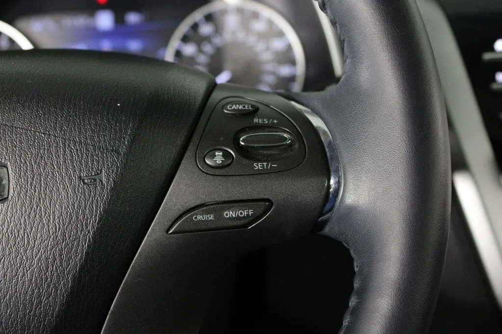 Certified Used 2020 Black Nissan Platinum image 29