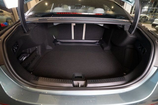 Used 2026 Silver Mercedes-Benz E 350 image 33