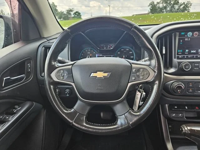 Used 2018 BLACK Chevrolet 4WD Z71 image 14