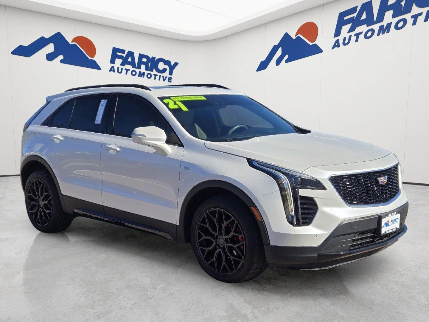 Used 2021 Crystal White Tricoat Cadillac AWD Sport image 3