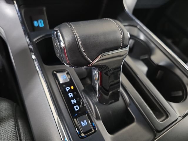 Used 2023 Red Ford XLT image 24