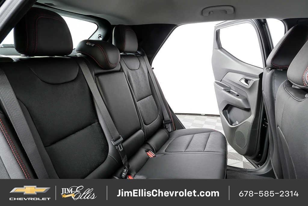 2027 Chevrolet Bolt RS - Photo 20
