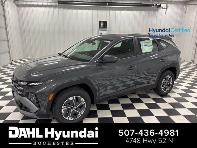 2026 Hyundai Tucson Blue SE HEV AWD's photo