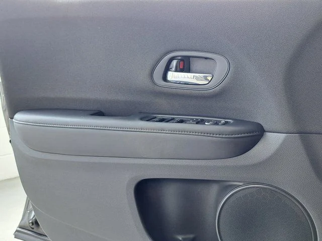 Used 2022  Honda LX image 18