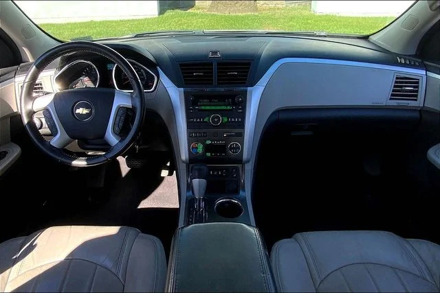 Used 2012 Silver Ice Metallic Chevrolet LTZ image 15