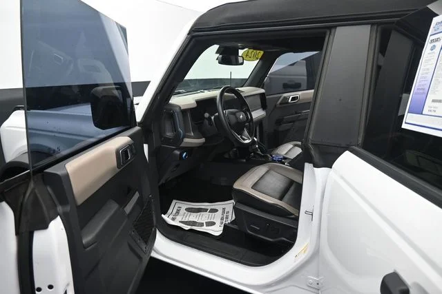 Used 2024 White Ford Wildtrak image 16