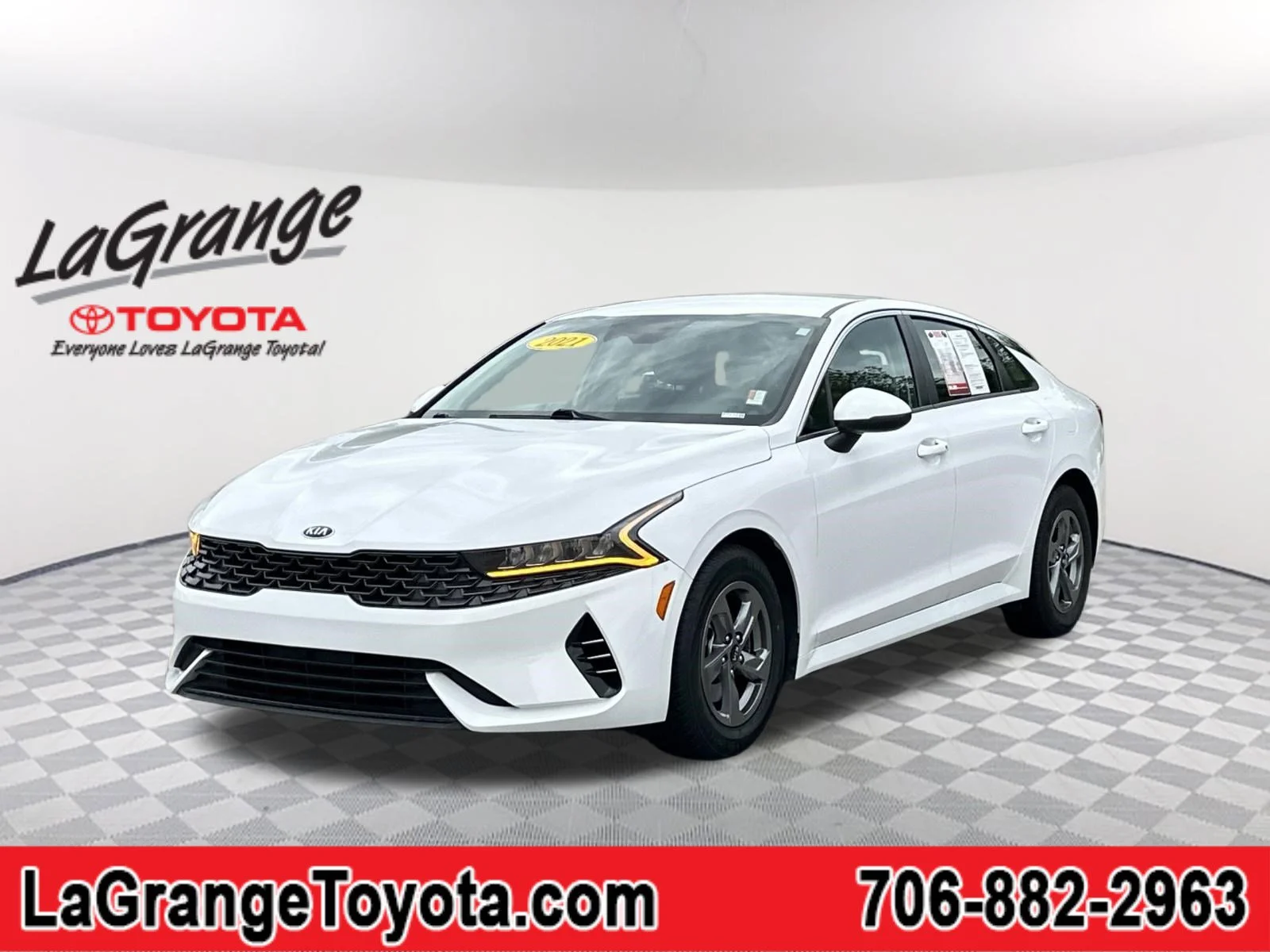 2021 Kia Optima LXS FWD's photo