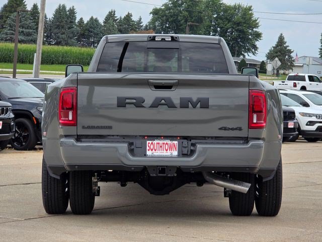 New 2026 Ceramic Gray Clear-Coat Exterior Paint RAM Laramie image 6