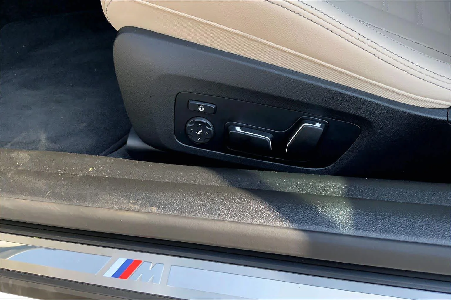 New 2027 Alpine White BMW 430i xDrive image 16