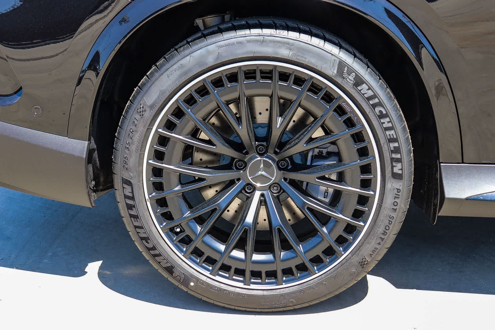 New 2026 Obsidian Black Metallic Mercedes-Benz AMG® GLC 43 image 10
